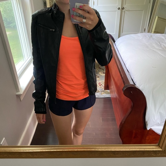 black leather jacket size: xs - Picture 3 of 5